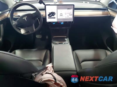 Zdjęcie 8 z 12 samochodu: 2023 TESLA MODEL Y VIN:7SAYGDEE0PF855001 - miniatura