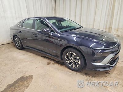 Czwarte zdjęcie samochodu z boku: 2026 HYUNDAI SONATA HYBRID BLUE VIN:KMHL24JJXTA160631 - miniatura