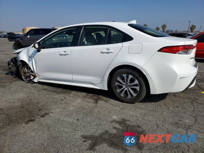 Drugie zdjęcie samochodu z przodu: 2020 TOYOTA COROLLA LE VIN:JTDEBRBE6LJ013086 - miniatura