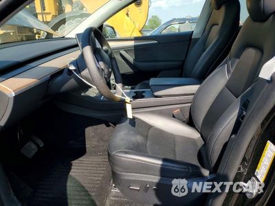 Zdjęcie 7 z 13 samochodu: 2023 TESLA MODEL Y VIN:7SAYGDEE8PA184917 - miniatura
