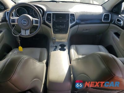 Zdjęcie 8 z 13 samochodu: 2011 JEEP GRAND CHEROKEE LAREDO VIN:1J4RS4GG1BC513944 - miniatura