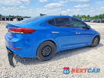 Trzecie zdjęcie samochodu z tyłu: 2017 HYUNDAI ELANTRA VALUE EDITION VIN:5NPD84LF4HH119315 - miniatura