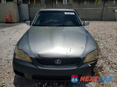 Piąte zdjęcie samochodu w środku: 2003 LEXUS IS 300 VIN:JTHBD192X30077677 - miniatura