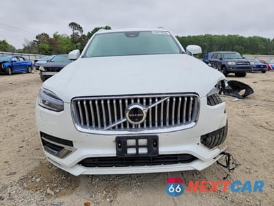 Piąte zdjęcie samochodu w środku: 2024 VOLVO XC90 ULTIMATE VIN:YV4062PF0R1179343 - miniatura