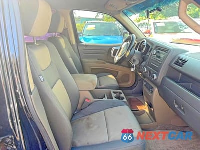 Piąte zdjęcie samochodu w środku: 2006 HONDA RIDGELINE RT VIN:2HJYK16286H570811 - miniatura