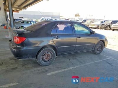 Trzecie zdjęcie samochodu z tyłu: 2005 TOYOTA COROLLA CE VIN:1NXBR32E55Z351832 - miniatura
