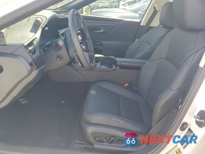 Zdjęcie 7 z 12 samochodu: 2025 LEXUS ES 300H BASE VIN:58ADA1C10SU075287 - miniatura