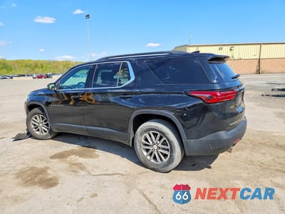 Drugie zdjęcie samochodu z przodu: 2023 CHEVROLET TRAVERSE LT VIN:1GNEVHKW1PJ344083 - miniatura