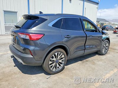Trzecie zdjęcie samochodu z tyłu: 2020 FORD ESCAPE TITANIUM VIN:1FMCU9J9XLUA39481 - miniatura