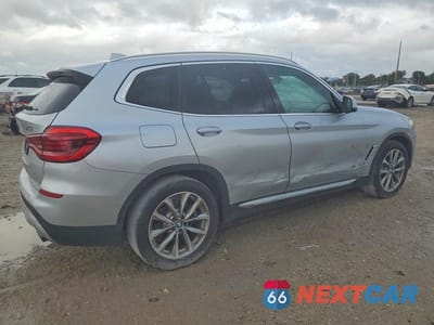Trzecie zdjęcie samochodu z tyłu: 2018 BMW X3 XDRIVE30I VIN:5UXTR9C56JLC73007 - miniatura