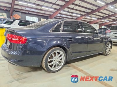 Trzecie zdjęcie samochodu z tyłu: 2015 AUDI A4 PREMIUM PLUS VIN:WAUFFAFL8FN037726 - miniatura