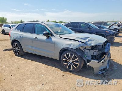 Czwarte zdjęcie samochodu z boku: 2025 VOLVO XC60 PLUS VIN:YV4M12RC4S1029065 - miniatura