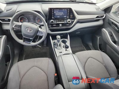 Zdjęcie 8 z 13 samochodu: 2020 TOYOTA HIGHLANDER L VIN:5TDCZRAH3LS509836 - miniatura