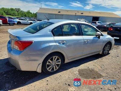 Trzecie zdjęcie samochodu z tyłu: 2016 SUBARU IMPREZA PREMIUM VIN:JF1GJAB6XGH017277 - miniatura