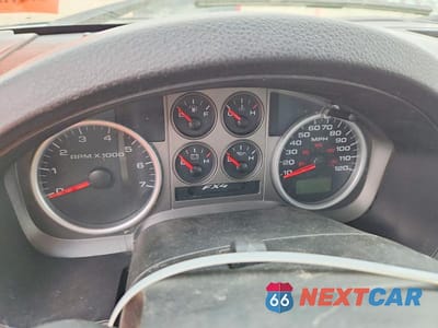 Zdjęcie 9 z 12 samochodu: 2004 FORD F150 VIN:1FTPX14514NC18382 - miniatura