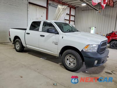 Czwarte zdjęcie samochodu z boku: 2023 RAM 1500 CLASSIC TRADESMAN VIN:3C6RR7KG1PG664465 - miniatura