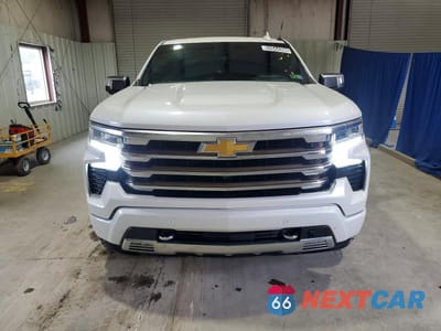 Piąte zdjęcie samochodu w środku: 2022 CHEVROLET SILVERADO K1500 HIGH COUNTRY VIN:3GCUDJET0NG522046 - miniatura