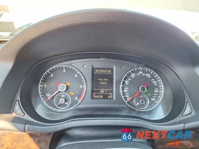 Zdjęcie 9 z 12 samochodu: 2014 VOLKSWAGEN PASSAT SEL VIN:1VWCN7A38EC010178 - miniatura
