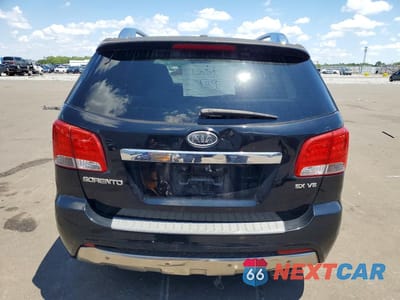 Zdjęcie 6 z 13 samochodu: 2011 KIA SORENTO SX VIN:5XYKW4A2XBG112168 - miniatura