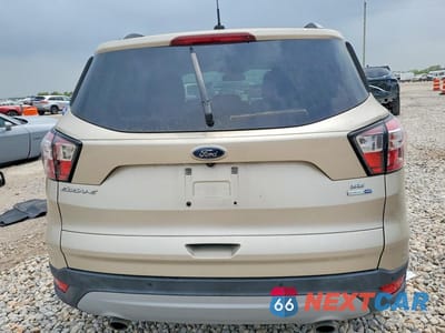 Zdjęcie 6 z 12 samochodu: 2018 FORD ESCAPE SE VIN:1FMCU9GD3JUA75098 - miniatura
