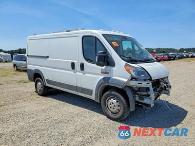 Czwarte zdjęcie samochodu z boku: 2016 RAM PROMASTER 1500 1500 STANDARD VIN:3C6TRVAG9GE129990 - miniatura
