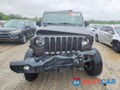 Piąte zdjęcie samochodu w środku: 2018 JEEP WRANGLER UNLIMITED SPORT VIN:1C4HJXDGXJW151555 - miniatura