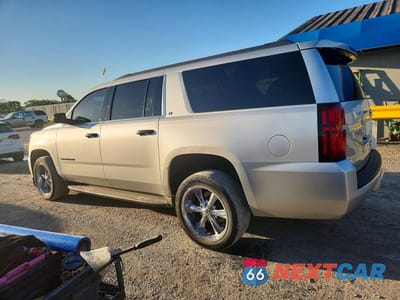 Drugie zdjęcie samochodu z przodu: 2015 CHEVROLET SUBURBAN K1500 LT VIN:1GNSKJKC8FR175057 - miniatura
