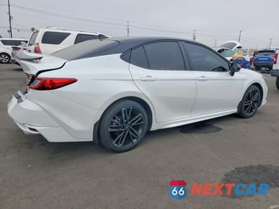 Trzecie zdjęcie samochodu z tyłu: 2026 TOYOTA CAMRY XSE VIN:4T1DAACK5TU250831 - miniatura