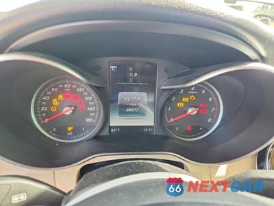 Zdjęcie 9 z 12 samochodu: 2019 MERCEDES-BENZ GLC 300 VIN:WDC0G4JB1KV167664 - miniatura