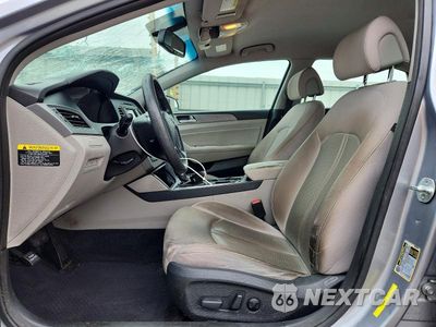 Zdjęcie 7 z 12 samochodu: 2015 HYUNDAI SONATA SE VIN:5NPE24AF8FH238037 - miniatura