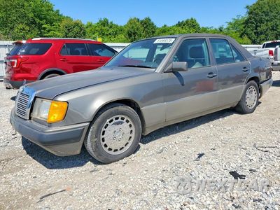 1993 MERCEDES-BENZ 300 E 2.8 WDBEA28E5PB998657 - główne zdjęcie licytacji z USA - miniatura