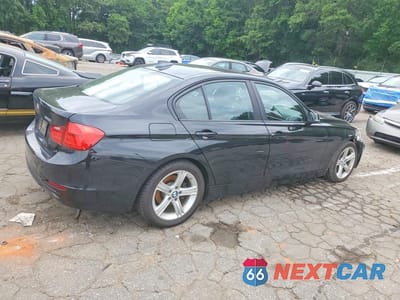 Trzecie zdjęcie samochodu z tyłu: 2013 BMW 328 I VIN:WBA3A5C59DF601616 - miniatura