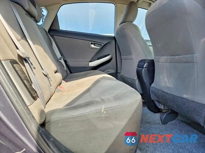 Zdjęcie 10 z 12 samochodu: 2015 TOYOTA PRIUS TWO VIN:JTDKN3DU2F0448435 - miniatura