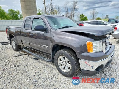 Czwarte zdjęcie samochodu z boku: 2011 GMC SIERRA K1500 SLE VIN:1GTR2VE35BZ239480 - miniatura
