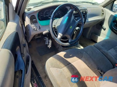 Zdjęcie 8 z 12 samochodu: 1995 MAZDA B2300 CAB PLUS VIN:4F4CR16A3STM10065 - miniatura