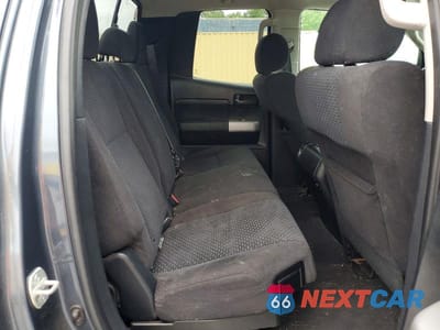 Zdjęcie 10 z 12 samochodu: 2008 TOYOTA TUNDRA GRADE VIN:5TBBV54158S502045 - miniatura