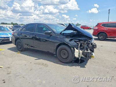 Czwarte zdjęcie samochodu z boku: 2017 TOYOTA CAMRY LE VIN:4T1BF1FK5HU420116 - miniatura