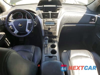 Zdjęcie 8 z 13 samochodu: 2011 CHEVROLET TRAVERSE VIN:1GNKV9ED5BJ265222 - miniatura