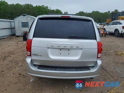Zdjęcie 6 z 13 samochodu: 2011 DODGE GRAND CARAVAN MAINSTREET VIN:2D4RN3DG9BR786569 - miniatura