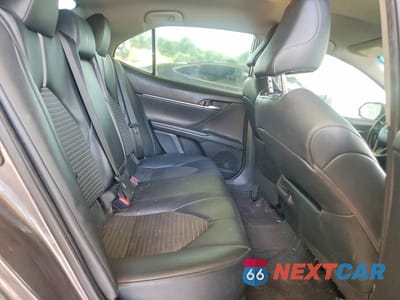 Zdjęcie 10 z 12 samochodu: 2020 TOYOTA CAMRY SE VIN:4T1G11AK5LU894474 - miniatura