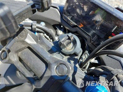 Zdjęcie 8 z 9 samochodu: 2021 HONDA CB500 VIN:MLHPC6352M5200402 - miniatura