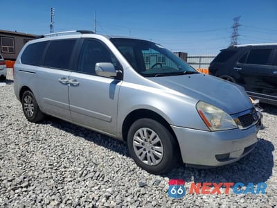 Czwarte zdjęcie samochodu z boku: 2011 KIA SEDONA LX VIN:KNDMG4C77B6384694 - miniatura