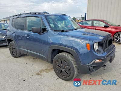 Czwarte zdjęcie samochodu z boku: 2020 JEEP RENEGADE SPORT VIN:ZACNJBAB5LPL13202 - miniatura