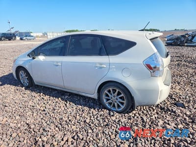 Drugie zdjęcie samochodu z przodu: 2014 TOYOTA PRIUS V FIVE VIN:JTDZN3EU8E3322400 - miniatura