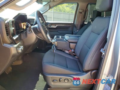 Zdjęcie 7 z 12 samochodu: 2025 GMC SIERRA K1500 ELEVATION-L VIN:3GTPUJEK7SG351201 - miniatura