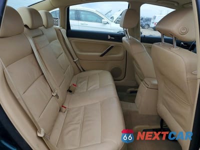 Zdjęcie 10 z 12 samochodu: 2002 VOLKSWAGEN PASSAT GLX VIN:WVWRH63B62P019341 - miniatura