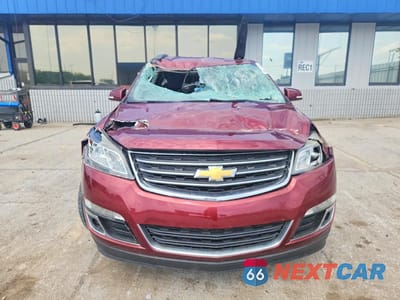 Piąte zdjęcie samochodu w środku: 2017 CHEVROLET TRAVERSE LT VIN:1GNKRGKD6HJ291799 - miniatura