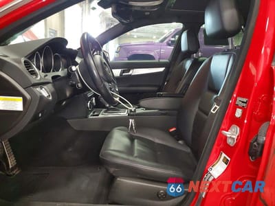 Zdjęcie 7 z 12 samochodu: 2014 MERCEDES-BENZ C 250 VIN:WDDGF4HB6EA929580 - miniatura