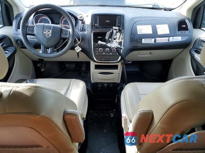 Zdjęcie 8 z 13 samochodu: 2019 DODGE GRAND CARAVAN SE VIN:2C7WDGBG6KR792037 - miniatura