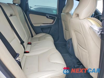 Zdjęcie 11 z 13 samochodu: 2015 VOLVO XC60 T6 PREMIER VIN:YV4902RK1F2670285 - miniatura